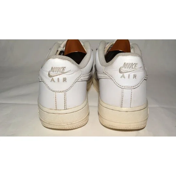 Nike Air Force 1 Sz 5.5Y Low White Leather Sneakers Youth GS Beaded Lace - Picture 6 of 8